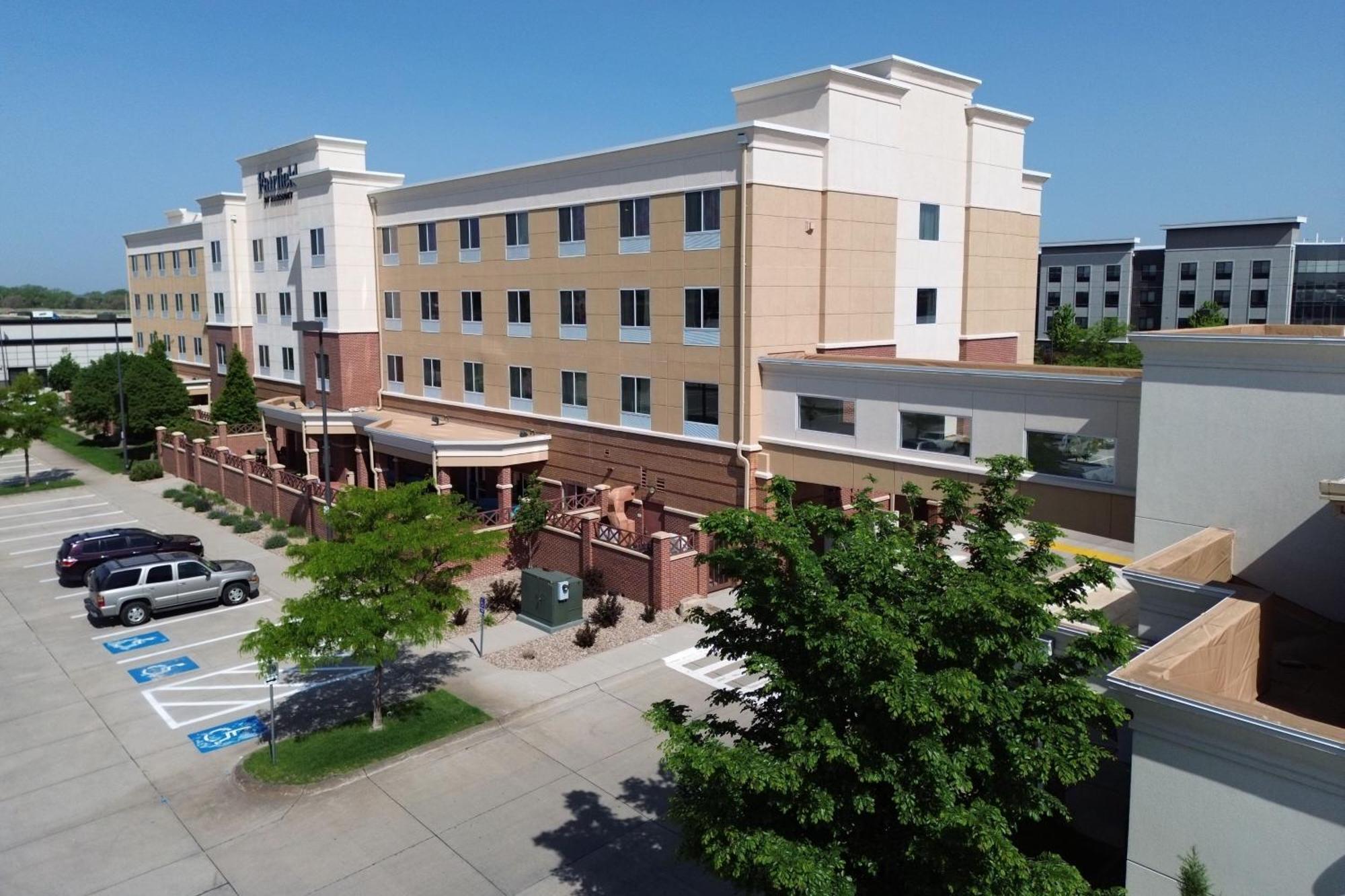 Fairfield Inn & Suites By Marriott Киърни Екстериор снимка
