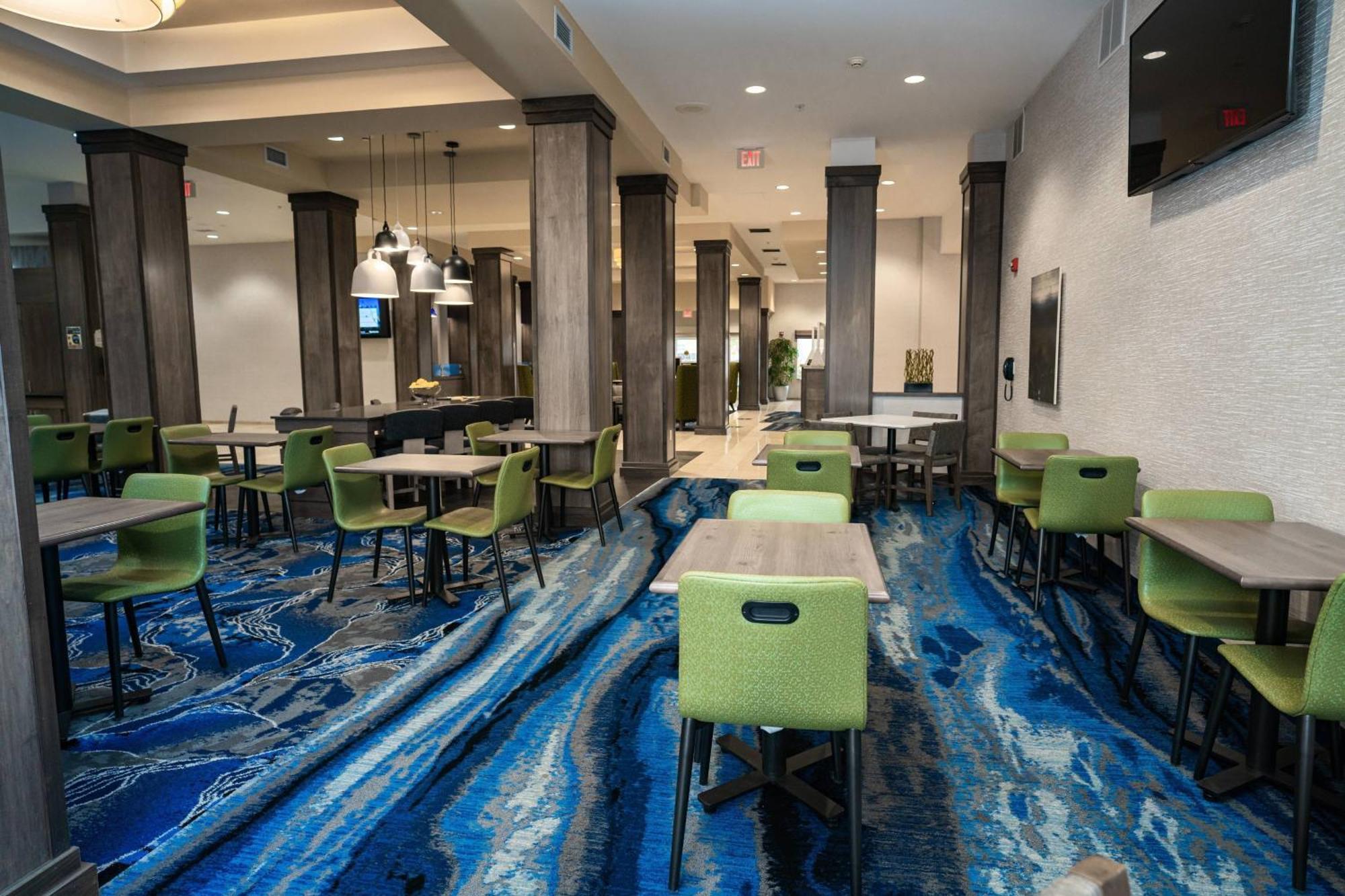 Fairfield Inn & Suites By Marriott Киърни Екстериор снимка