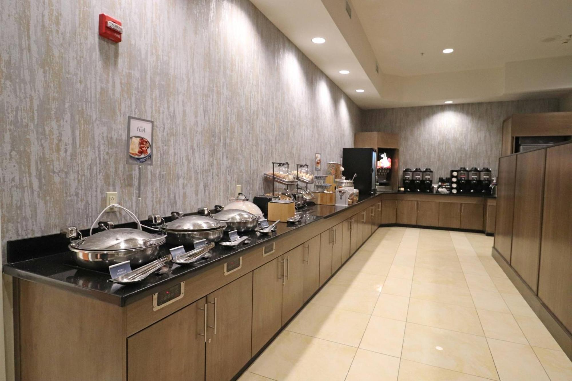Fairfield Inn & Suites By Marriott Киърни Екстериор снимка