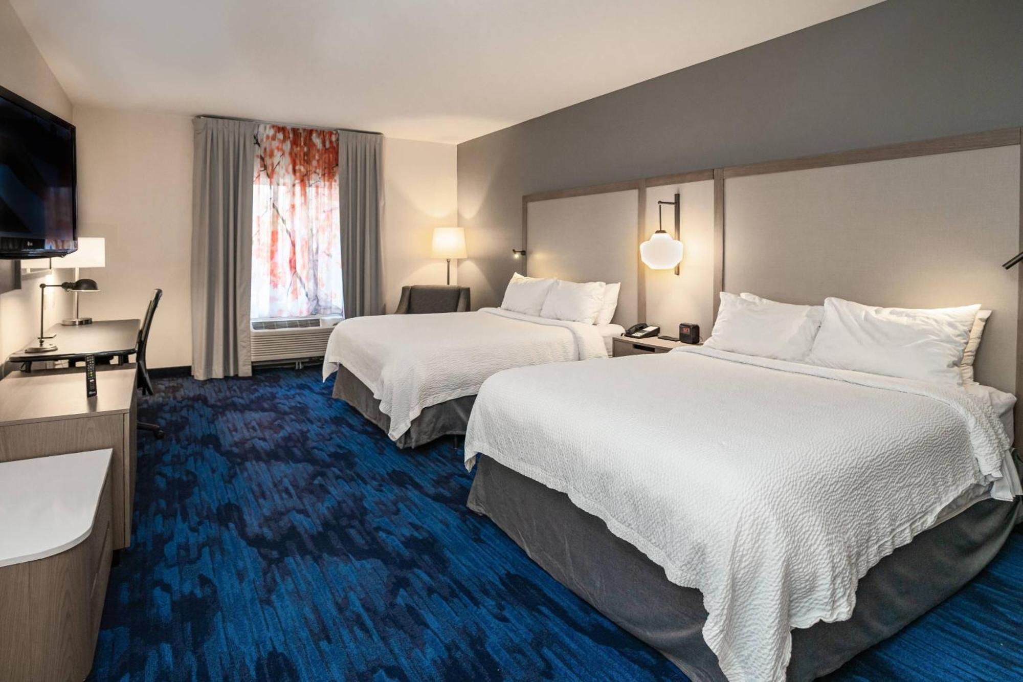 Fairfield Inn & Suites By Marriott Киърни Екстериор снимка