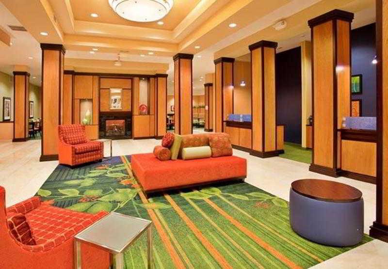 Fairfield Inn & Suites By Marriott Киърни Интериор снимка
